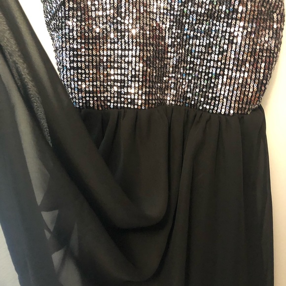 Black Sequin Dress - Picture 4 of 7